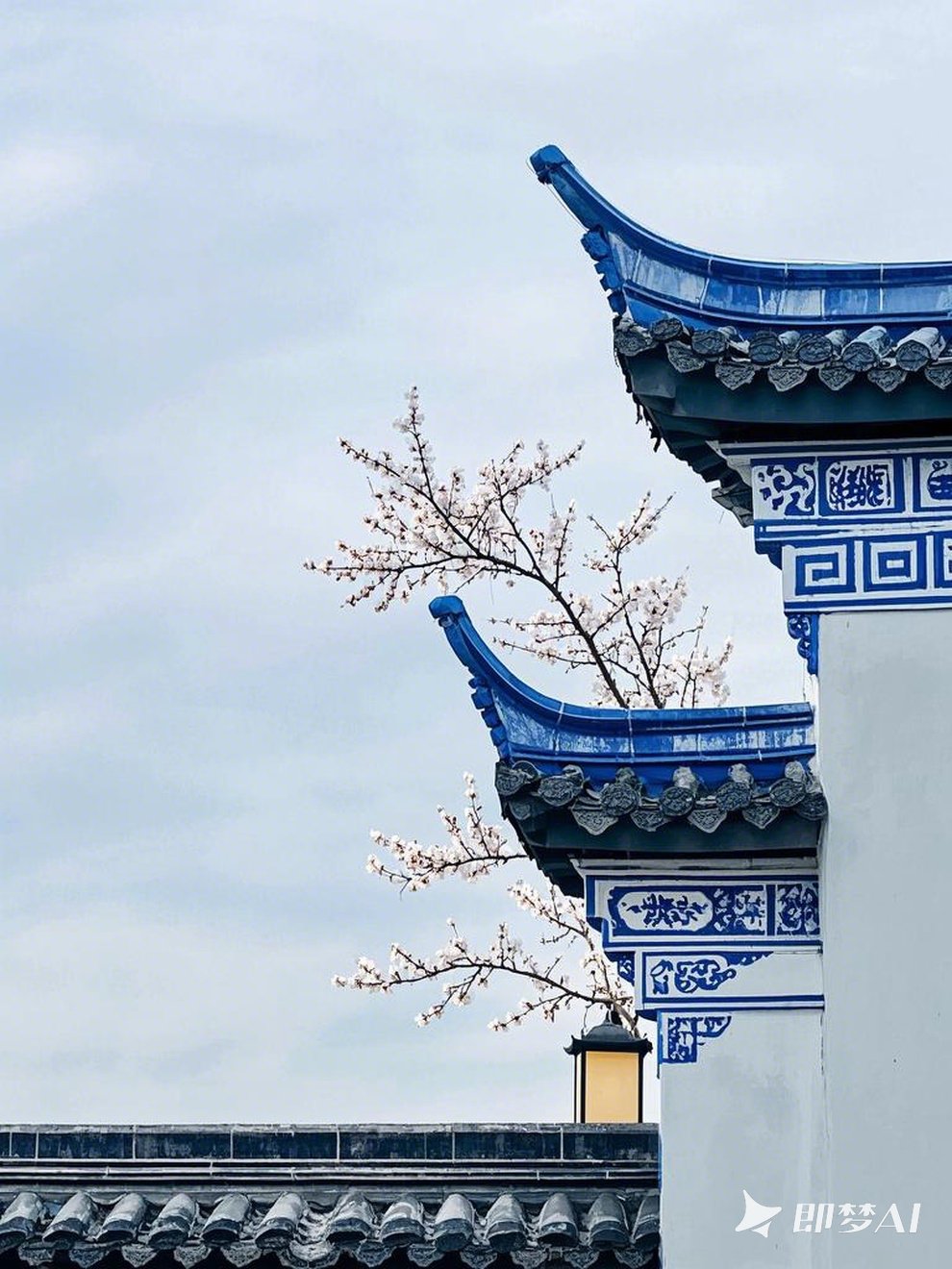 Midjourney - 中国风东方美学青花瓷古建筑屋檐灯笼摄影海报-即梦ai关键词描述咒语 即梦Ai-Ai宇宙吧-